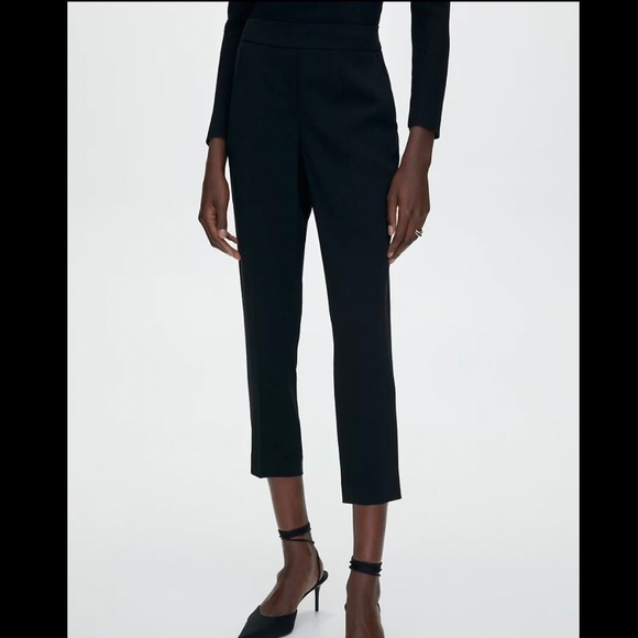 Aritzia Babaton Conan Cropped Relax fit trousers size 4 - Picture 1 of 8
